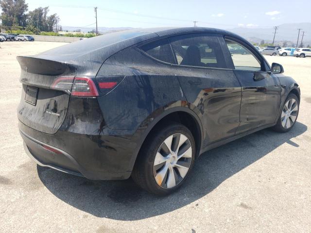 2024 TESLA MODEL Y 7SAYGDEE1RF982133