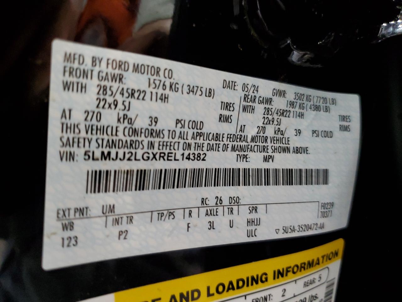 LINCOLN NAVIGATOR RESERVE