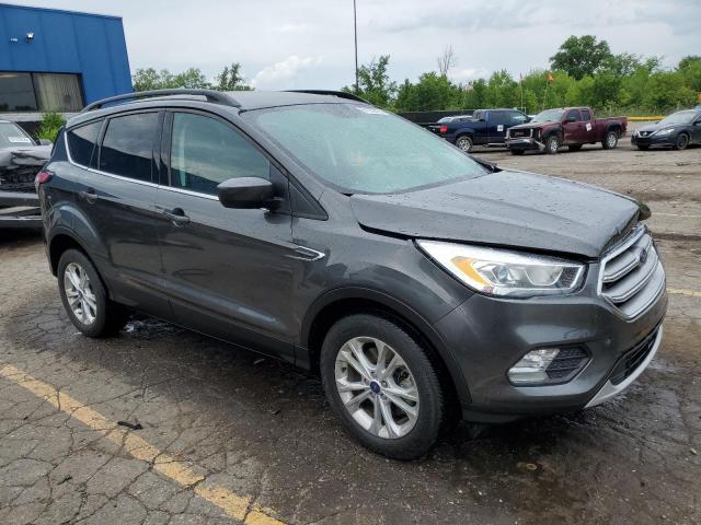 Vin: 1fmcu9g98hue33737, lot: 61630335, ford escape se 20174
