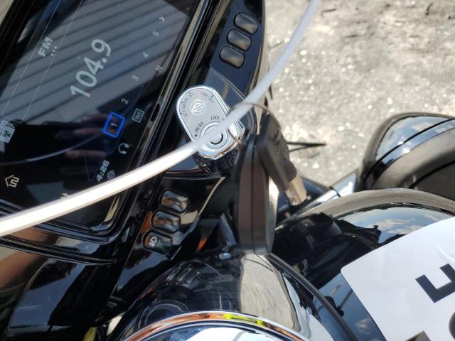 2019 HARLEY-DAVIDSON FLHTK 1HD1KEF14KB641847