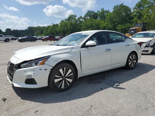 NISSAN ALTIMA SV