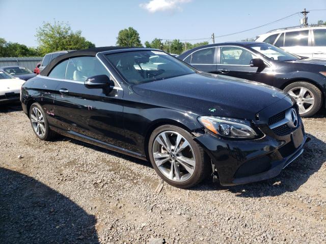 Vin: wddwk4kb8jf735839, lot: 61572905, mercedes-benz c-class 300 4matic 20184
