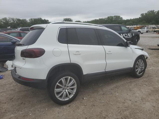 2016 VOLKSWAGEN TIGUAN S WVGAV7AX7GW583485