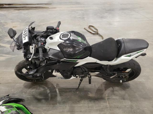 2022 KAWASAKI EX650 N ML5EXEN11NDA50046