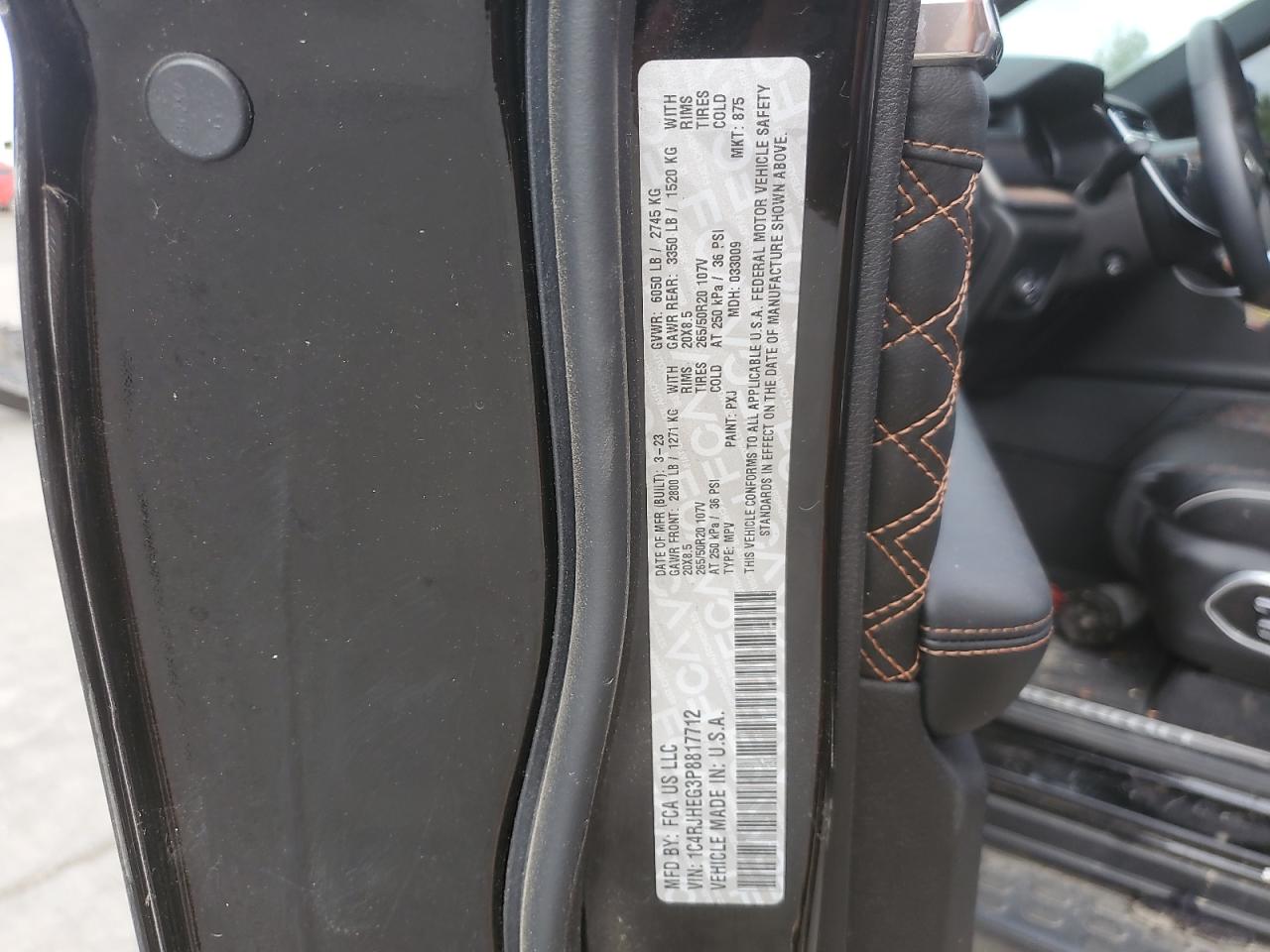 JEEP GRAND CHEROKEE SUMMIT