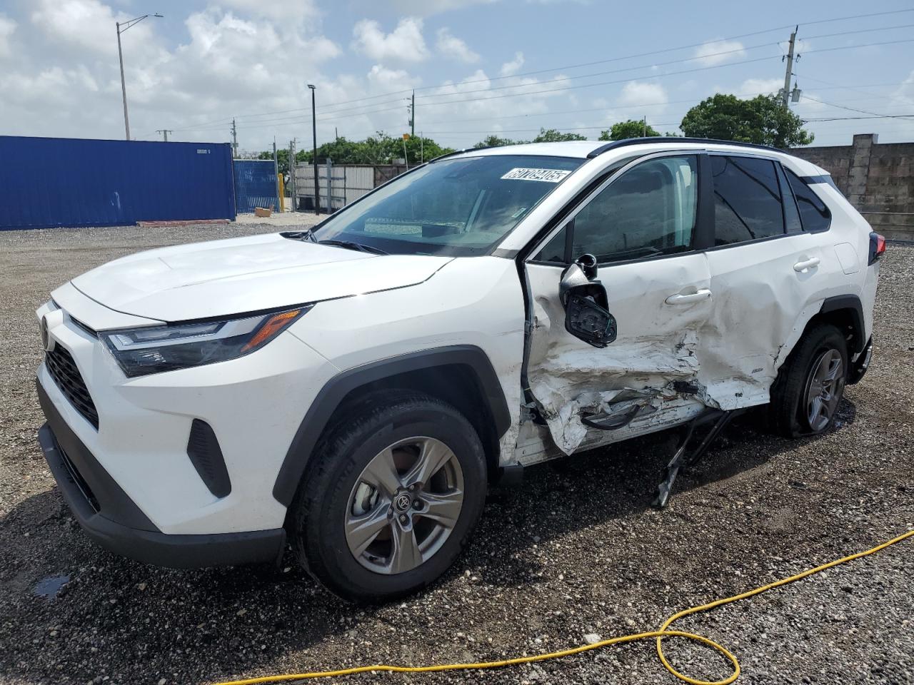 TOYOTA RAV4 XLE