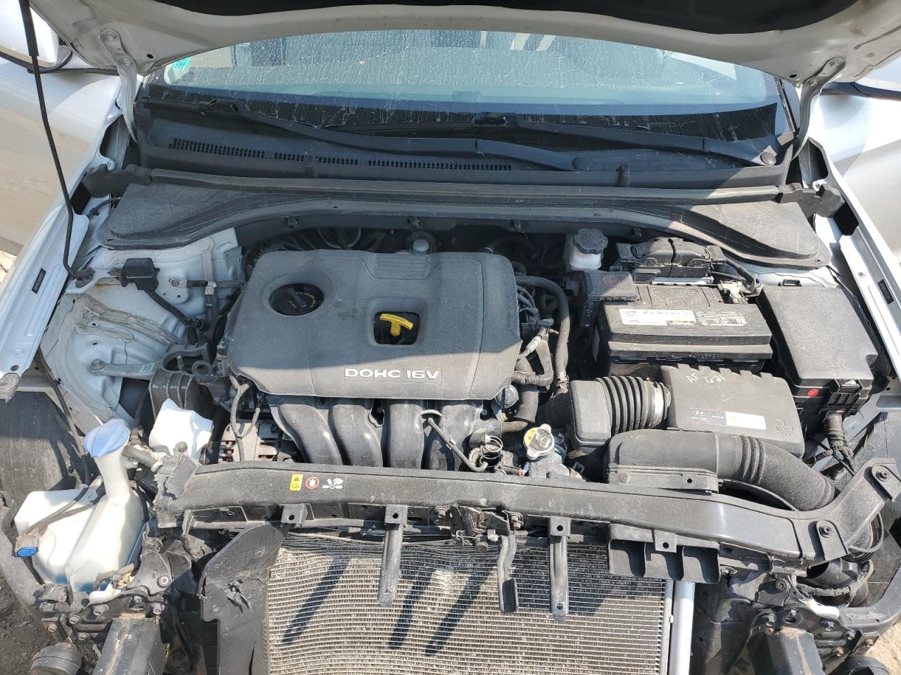 Lot #3310412006 2018 HYUNDAI ELANTRA SE