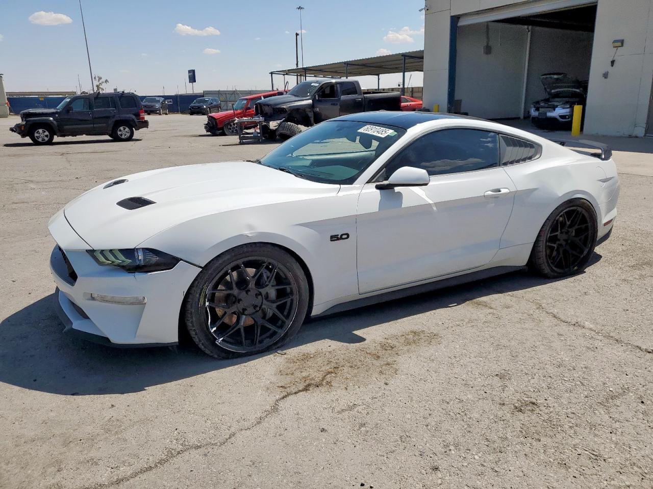 FORD MUSTANG GT