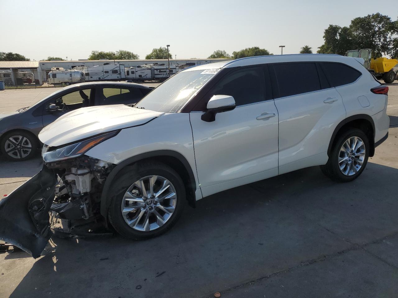 TOYOTA HIGHLANDER LIMITED