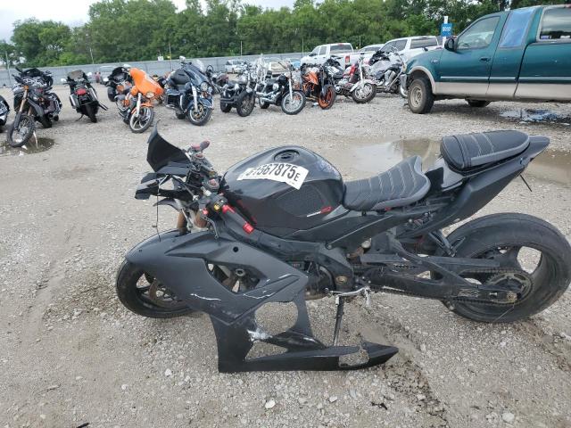 2005 SUZUKI GSX-R1000 JS1GT76A352105054