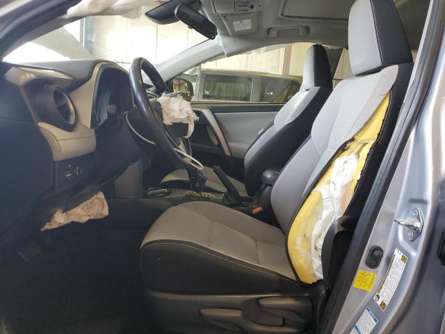 2018 TOYOTA RAV4 HV LE JTMRJREV9JD195569