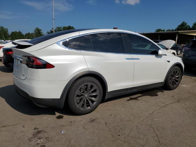 2019 TESLA MODEL X 5YJXCBE24KF149575
