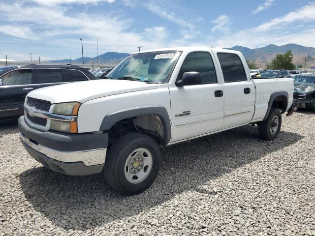 CHEVROLET SILVERADO 2003 white  diesel 1GCHK23193F119602 photo #1
