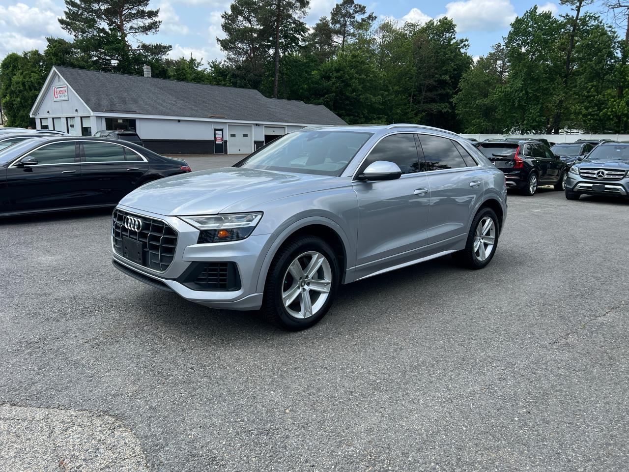 AUDI Q8 PREMIUM
