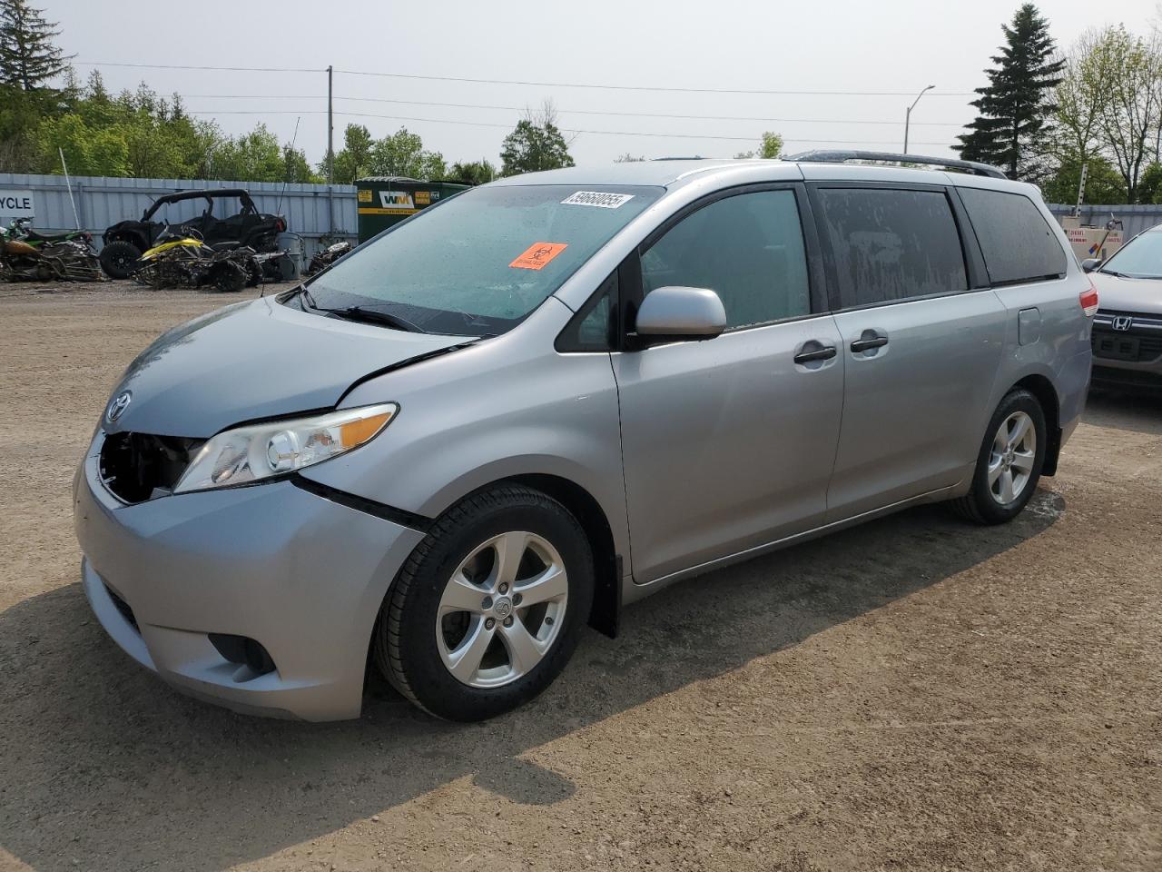 Toyota Sienna 2014