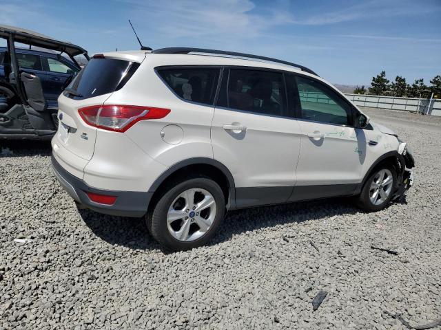 Vin: 1fmcu9g9xfub98383, lot: 61967605, ford escape se 20153