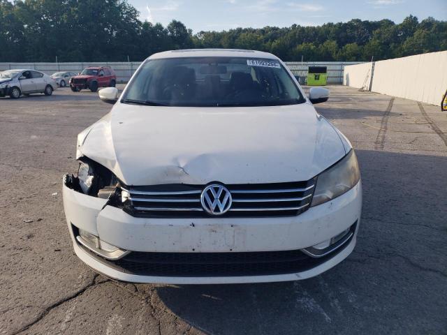 2015 VOLKSWAGEN PASSAT SE 1VWBT7A35FC051919