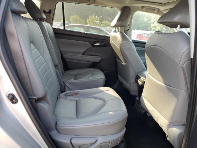 2022 TOYOTA HIGHLANDER - 5TDGARAH3NS510559