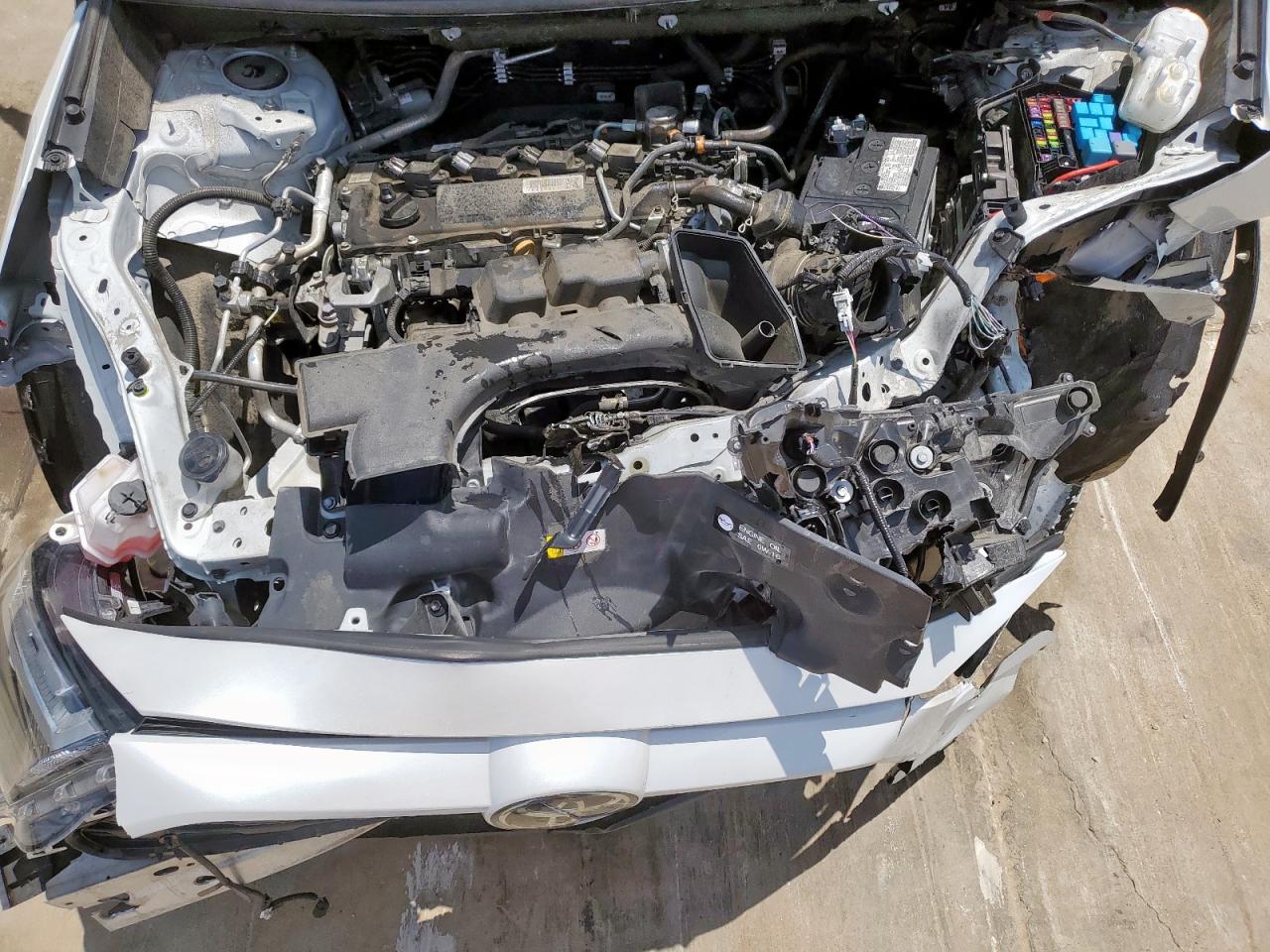 TOYOTA RAV4 XLE PREMIUM