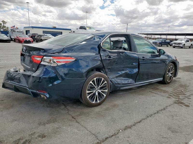 2018 TOYOTA CAMRY L 4T1B11HKXJU594362