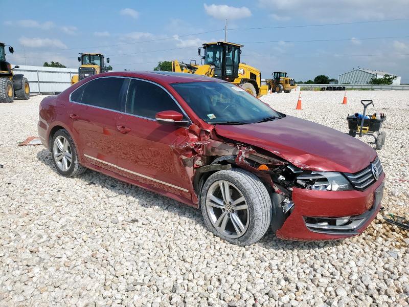 Vin: 1vwbs7a3xfc037033, lot: 59337405, volkswagen passat se 20154