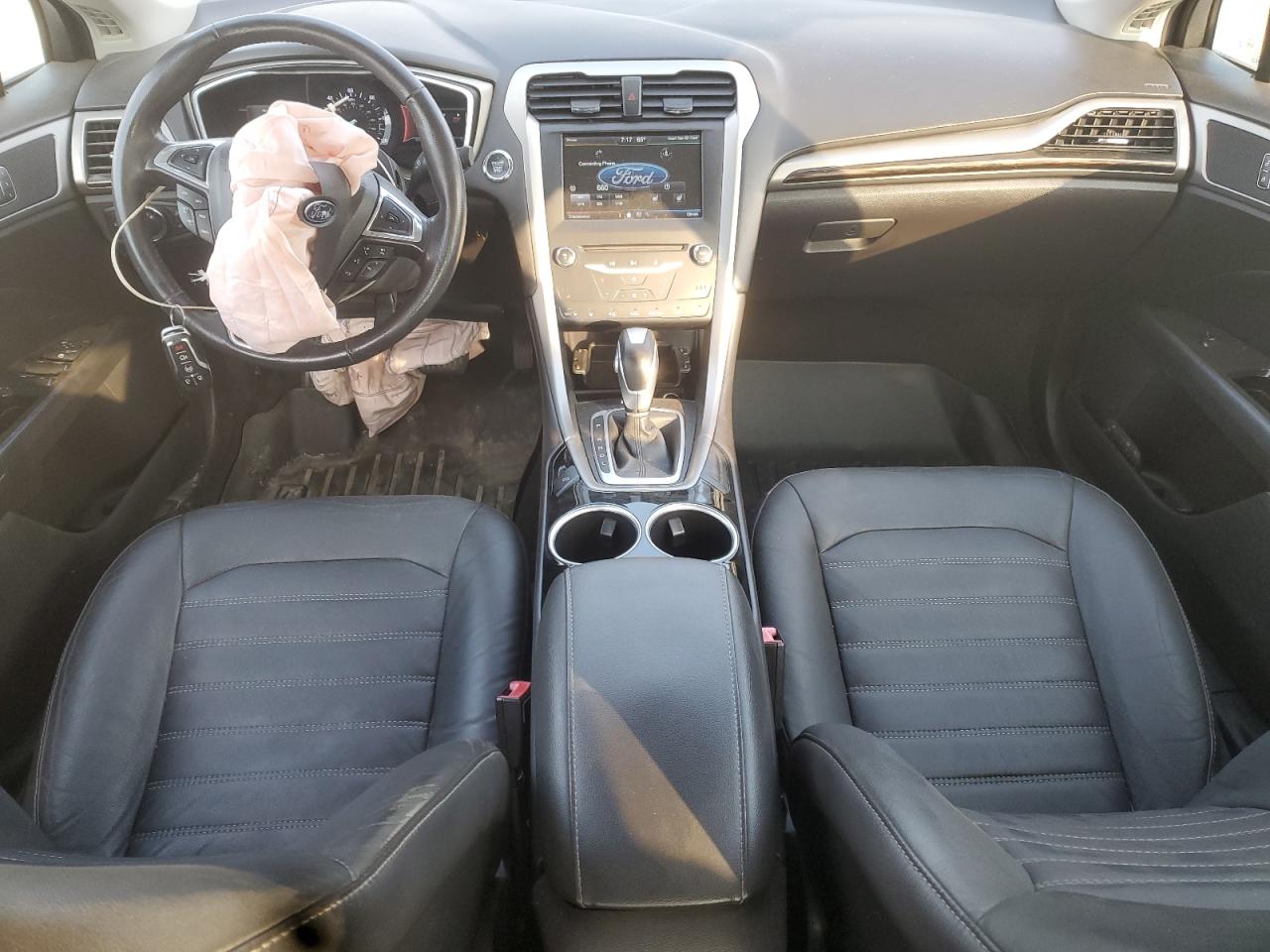 Ford Fusion se 2014