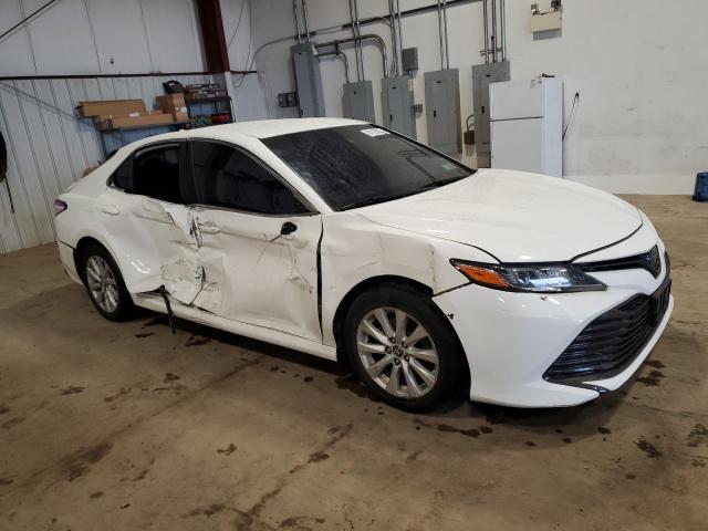 2019 TOYOTA CAMRY LE A 4T1B11HK2KU704970