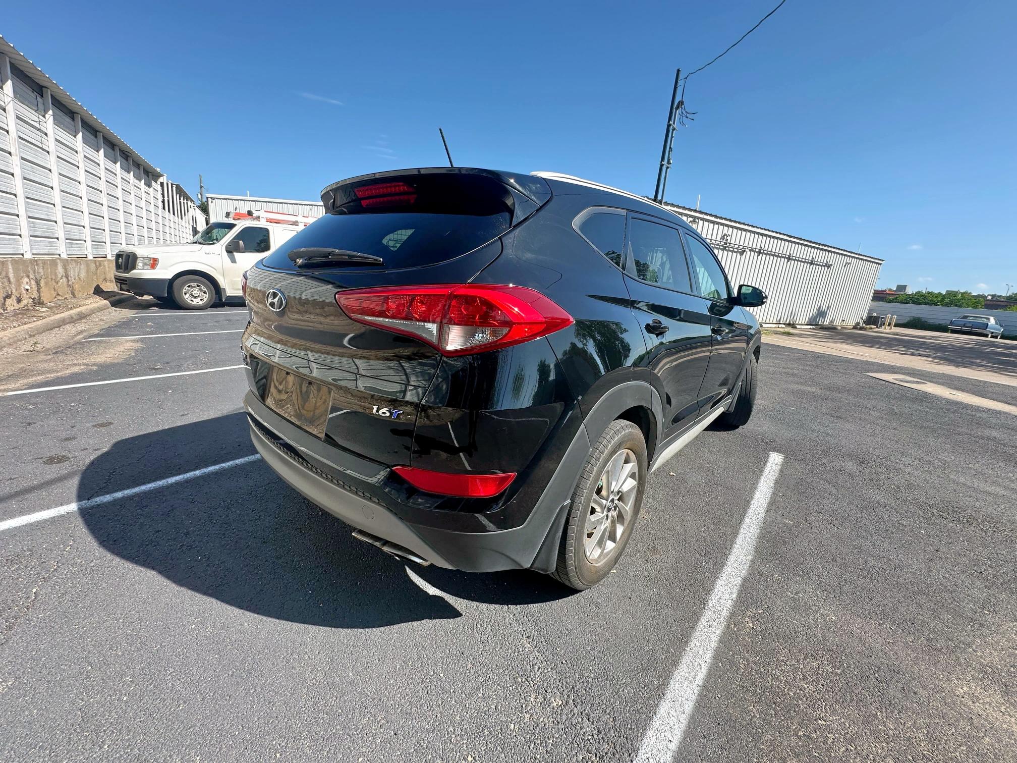 Vin: km8j33a20hu470204, lot: 61695335, hyundai tucson limited 20174