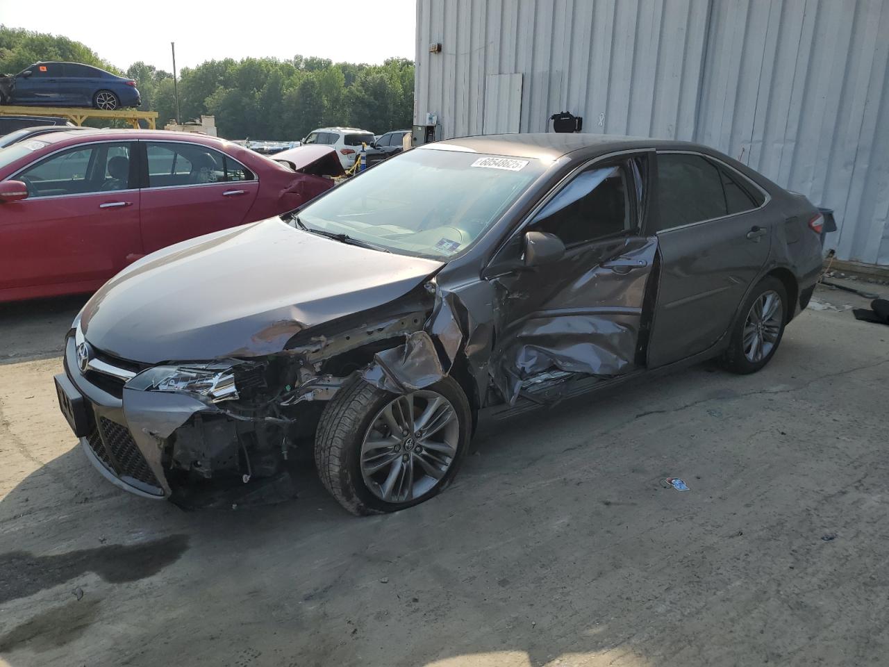 TOYOTA CAMRY LE