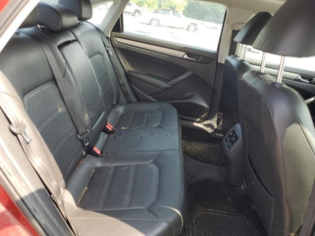 2015 VOLKSWAGEN PASSAT SE 1VWBV7A38FC014213