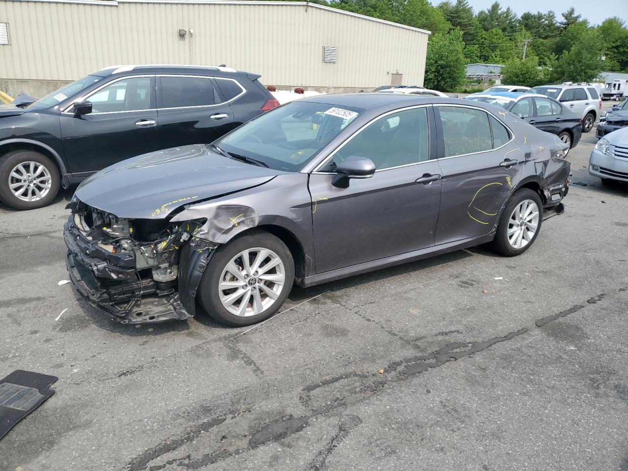 TOYOTA CAMRY LE