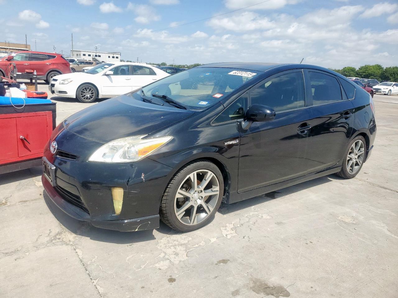 TOYOTA PRIUS