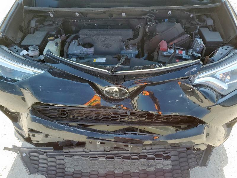 2018 TOYOTA RAV4 SE 2T3NFREV6JW436488