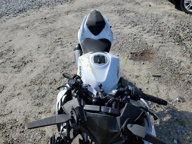 2023 KAWASAKI EX400 JKAEXKH16PDAR8106