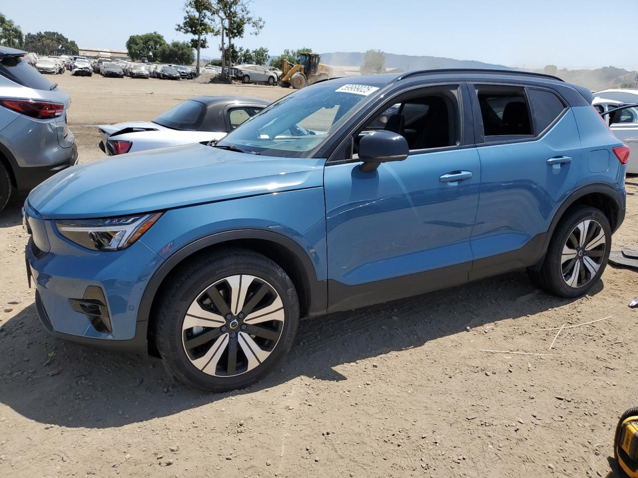 VOLVO XC40 RECHARGE PLUS