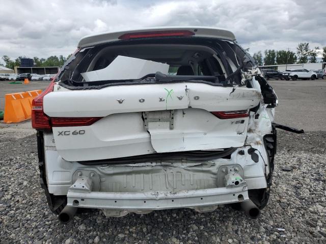 2021 VOLVO XC60 T5 MO YV4102RKXM1826436