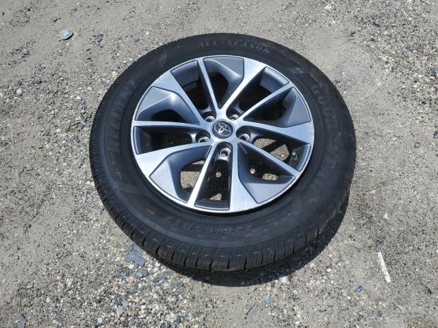 2016 TOYOTA RAV4 HV XL JTMRJREV1GD043455