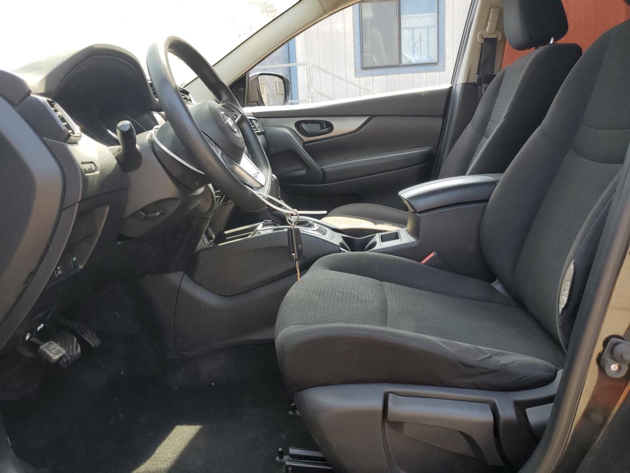 NISSAN ROGUE SPORT S