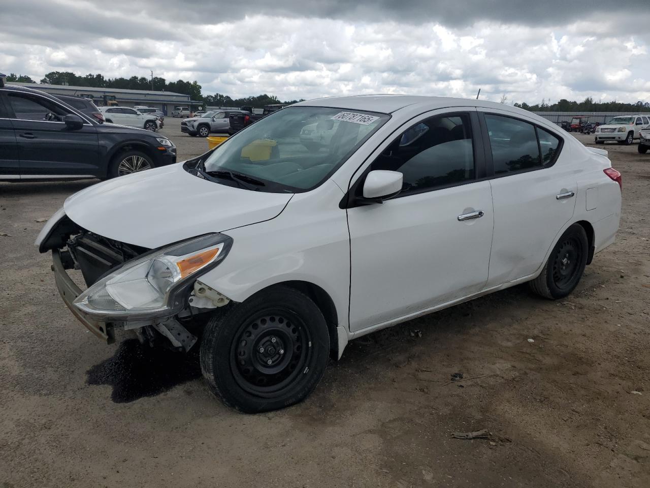 NISSAN VERSA S