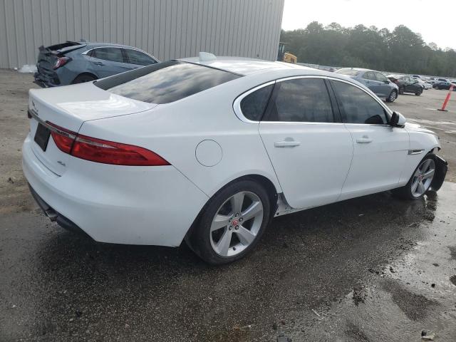Vin: sajbr4fx8jcy61728, lot: 59703365, jaguar xf 20183