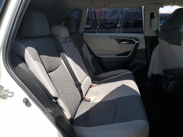 2022 TOYOTA RAV4 XLE - 2T3W1RFV9NC207697