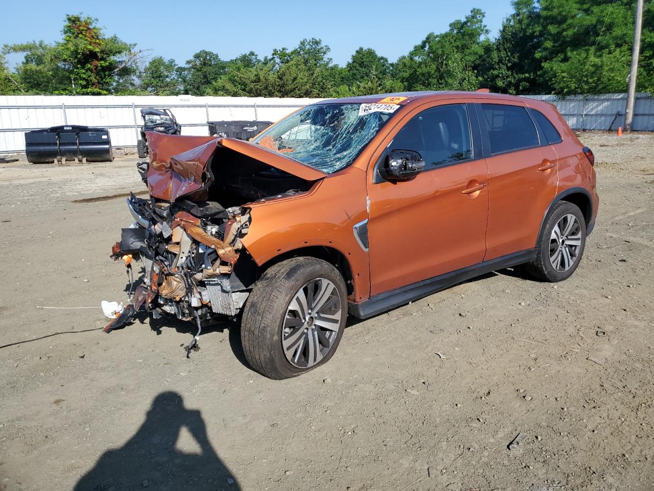 MITSUBISHI OUTLANDER SE