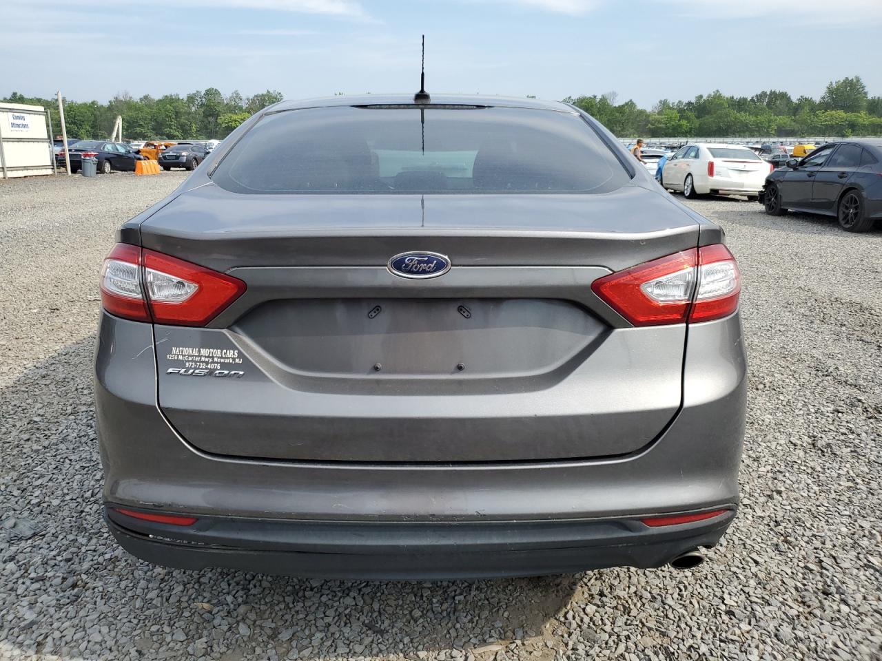 FORD FUSION S