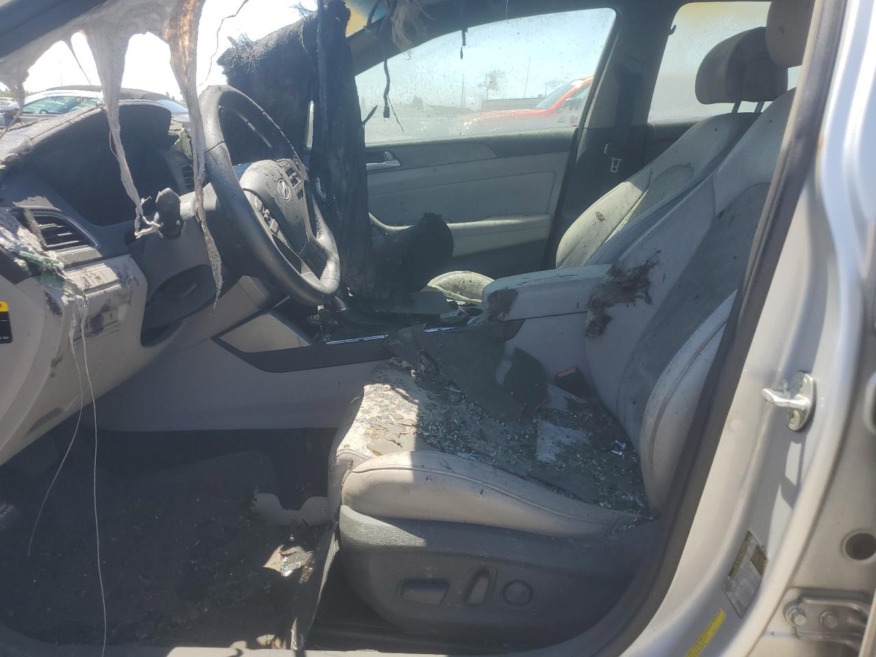 HYUNDAI SONATA SPORT