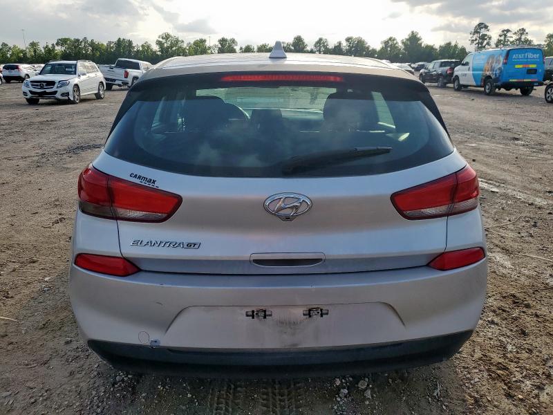 2018 HYUNDAI ELANTRA GT - KMHH35LE0JU013898