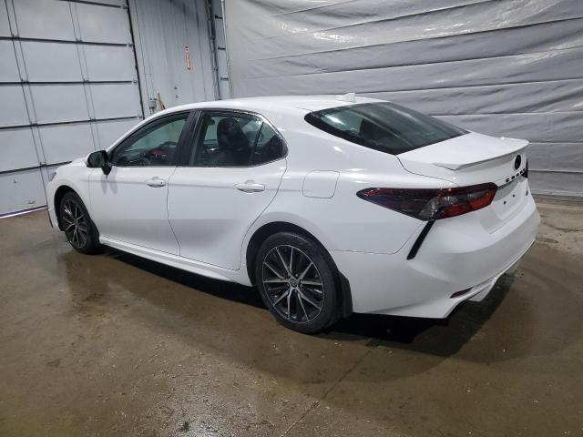 Vin: 4t1g11ak5ru848412, lot: 61732065, toyota camry se night shade 20242