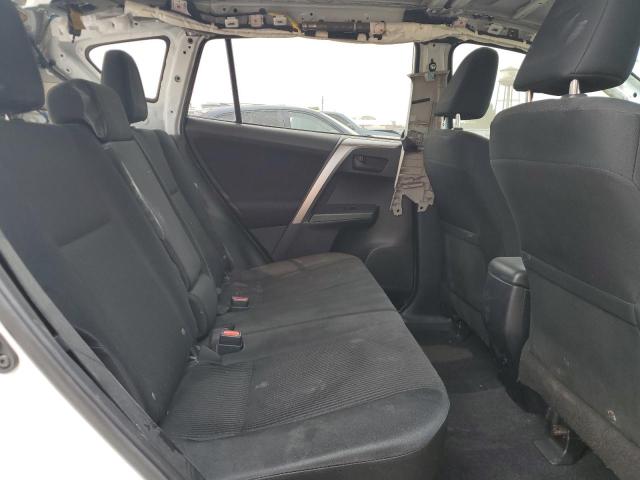 2018 TOYOTA RAV4 LE - JTMBFREV2JJ249752