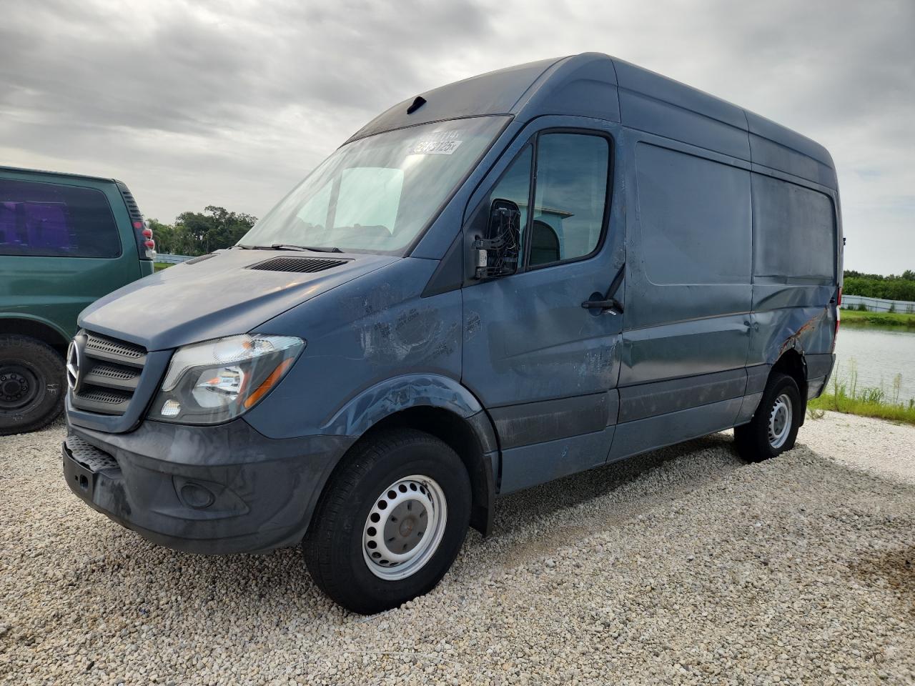 MERCEDES-BENZ SPRINTER 2500