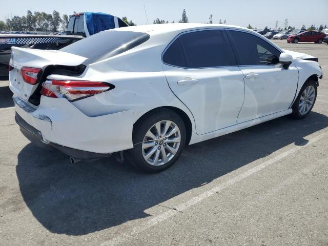 Vin: 4t1b11hk8ju516520, lot: 61967105, toyota camry l 20183