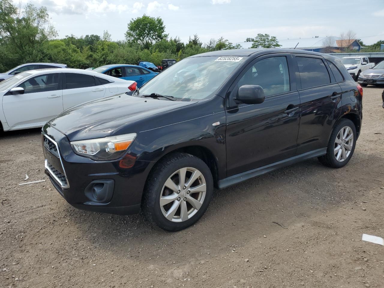 MITSUBISHI OUTLANDER ES